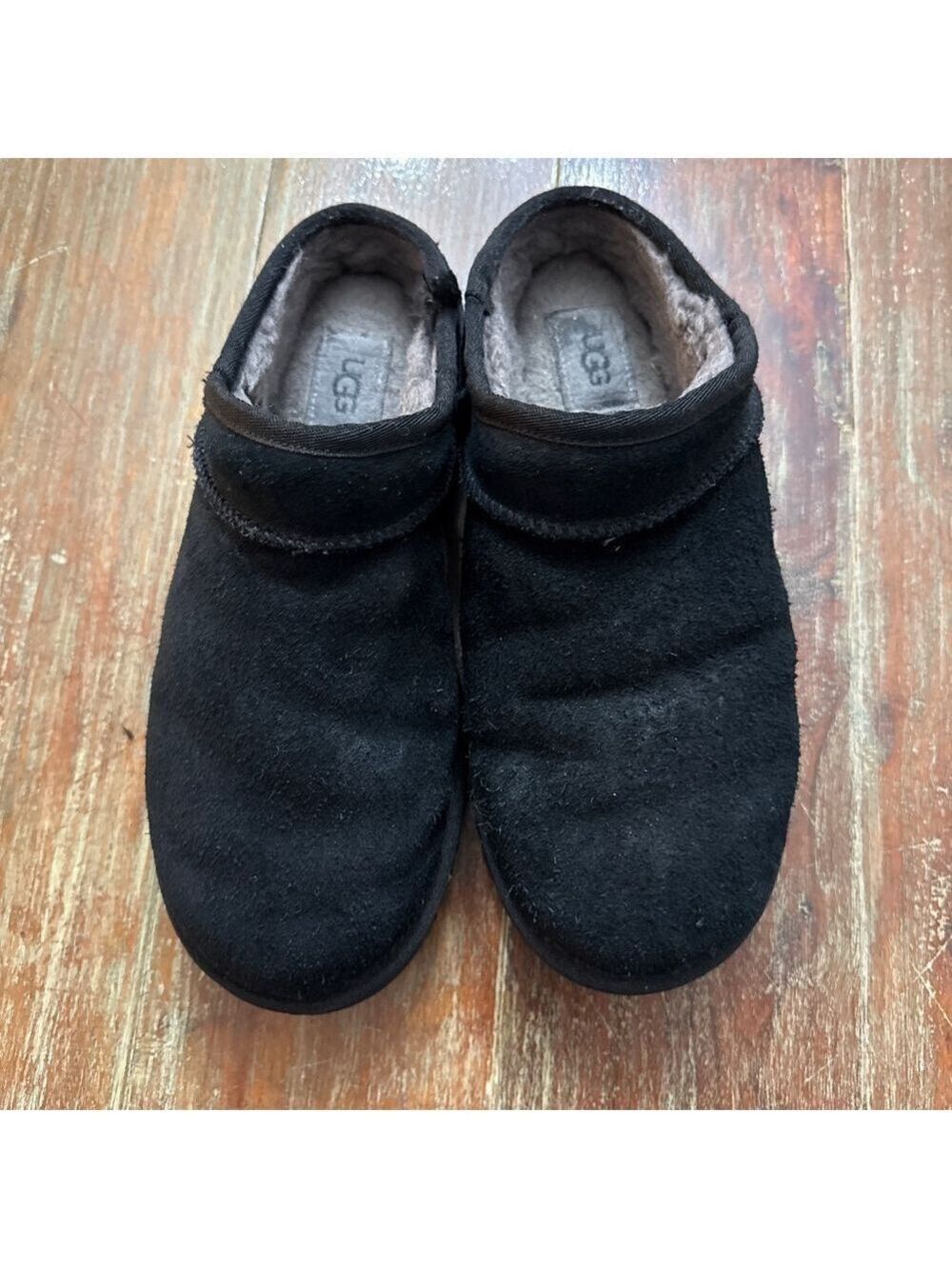 UGG Black Suede Shearling Lined Clog Slippers Size 9 - Picture 4 of 10